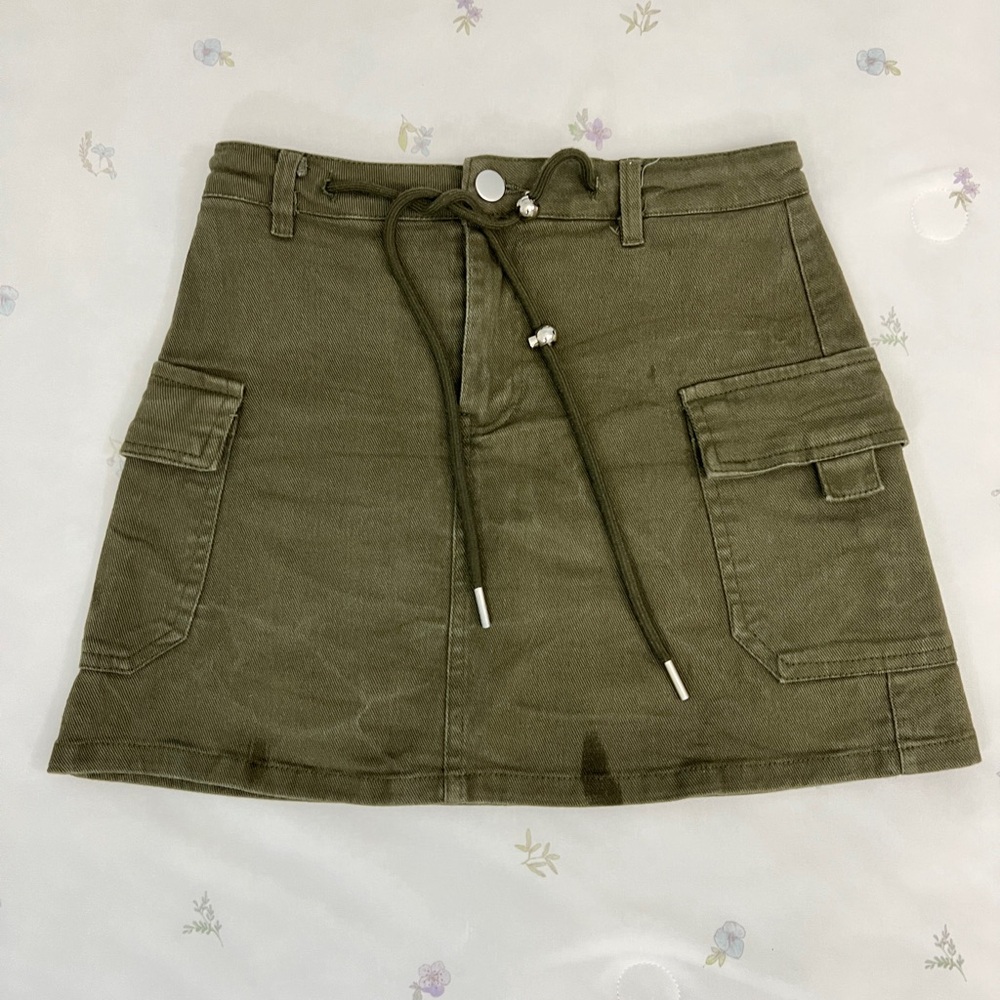 Olive Green Mini Skirt with Pockets